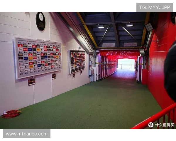 特拉福德两年蜕变终圆梦重返曼城坚信自己必将再创辉煌