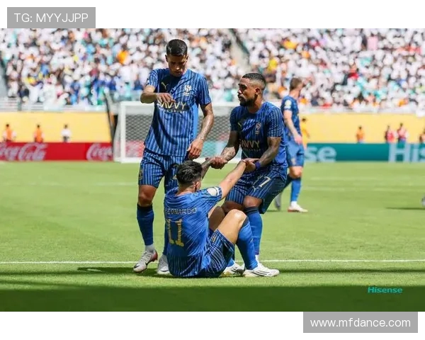 意大利前锋以隆戈特奥确认加盟利雅得新月转会费高达三千万欧元